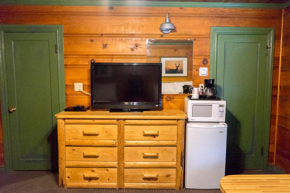 Shaver Lake Village Hotel Eksteriør billede