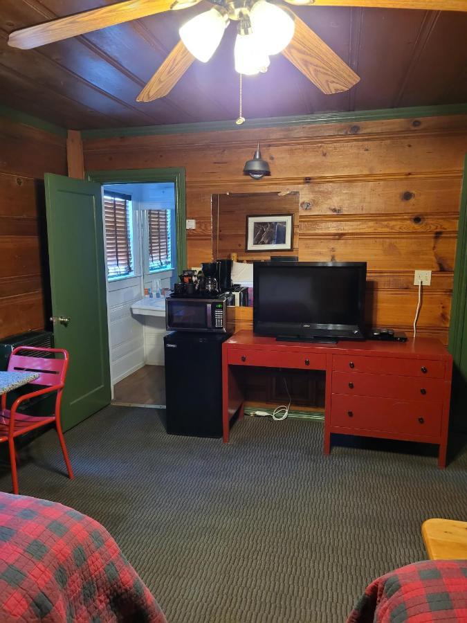 Shaver Lake Village Hotel Eksteriør billede