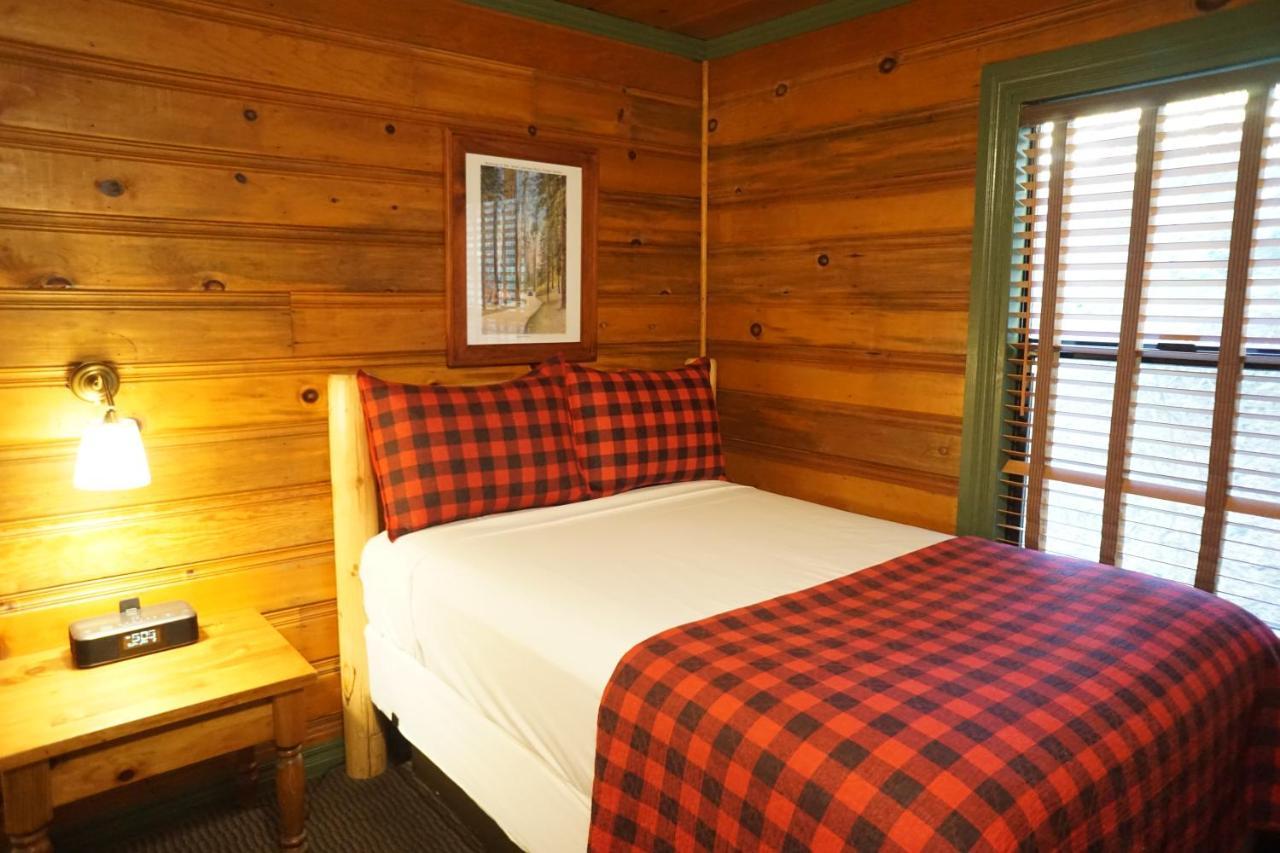 Shaver Lake Village Hotel Eksteriør billede