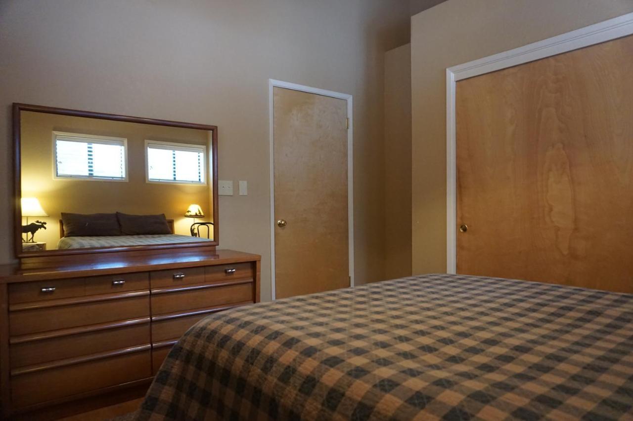 Shaver Lake Village Hotel Eksteriør billede