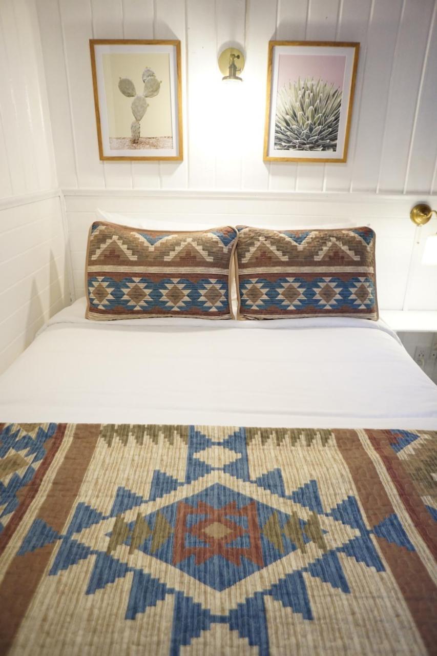 Shaver Lake Village Hotel Eksteriør billede
