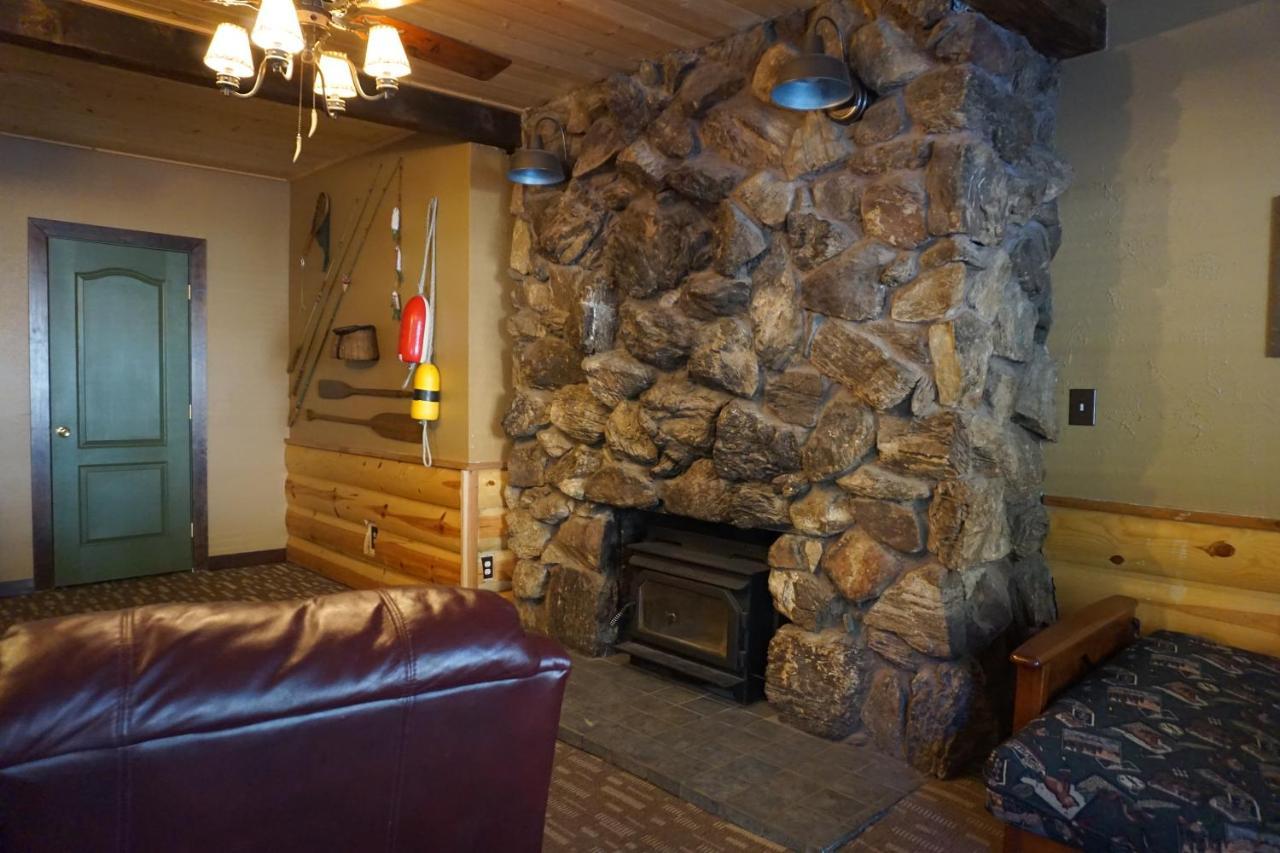 Shaver Lake Village Hotel Eksteriør billede