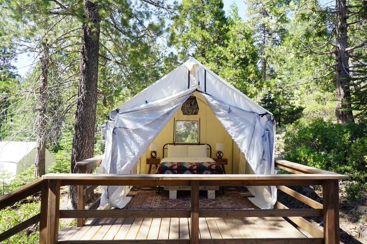 Shaver Lake Village Hotel Eksteriør billede